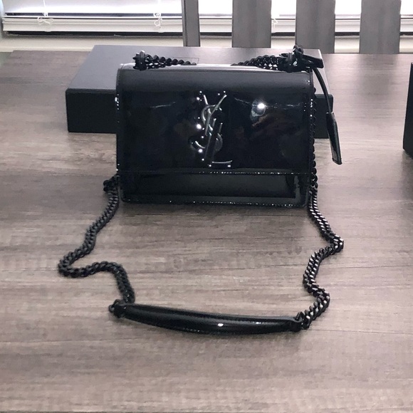 SOLD ‼️RARE YSL PATENT BAG - Picture 4 of 13